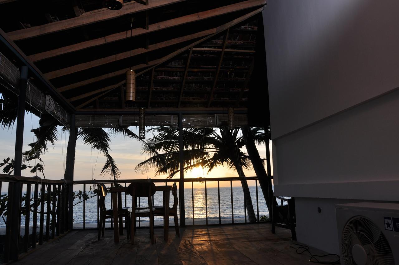 Colonels Beach Villa Alappuzha 外观 照片